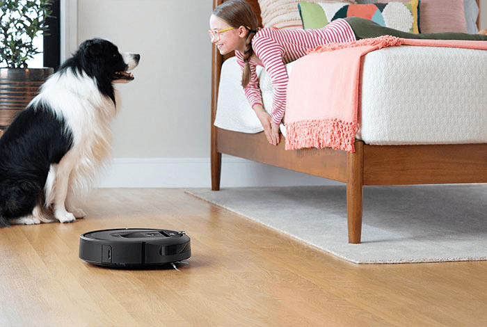 iRobot Roomba i7 Plus, Robot hút bụi tự đổ rác