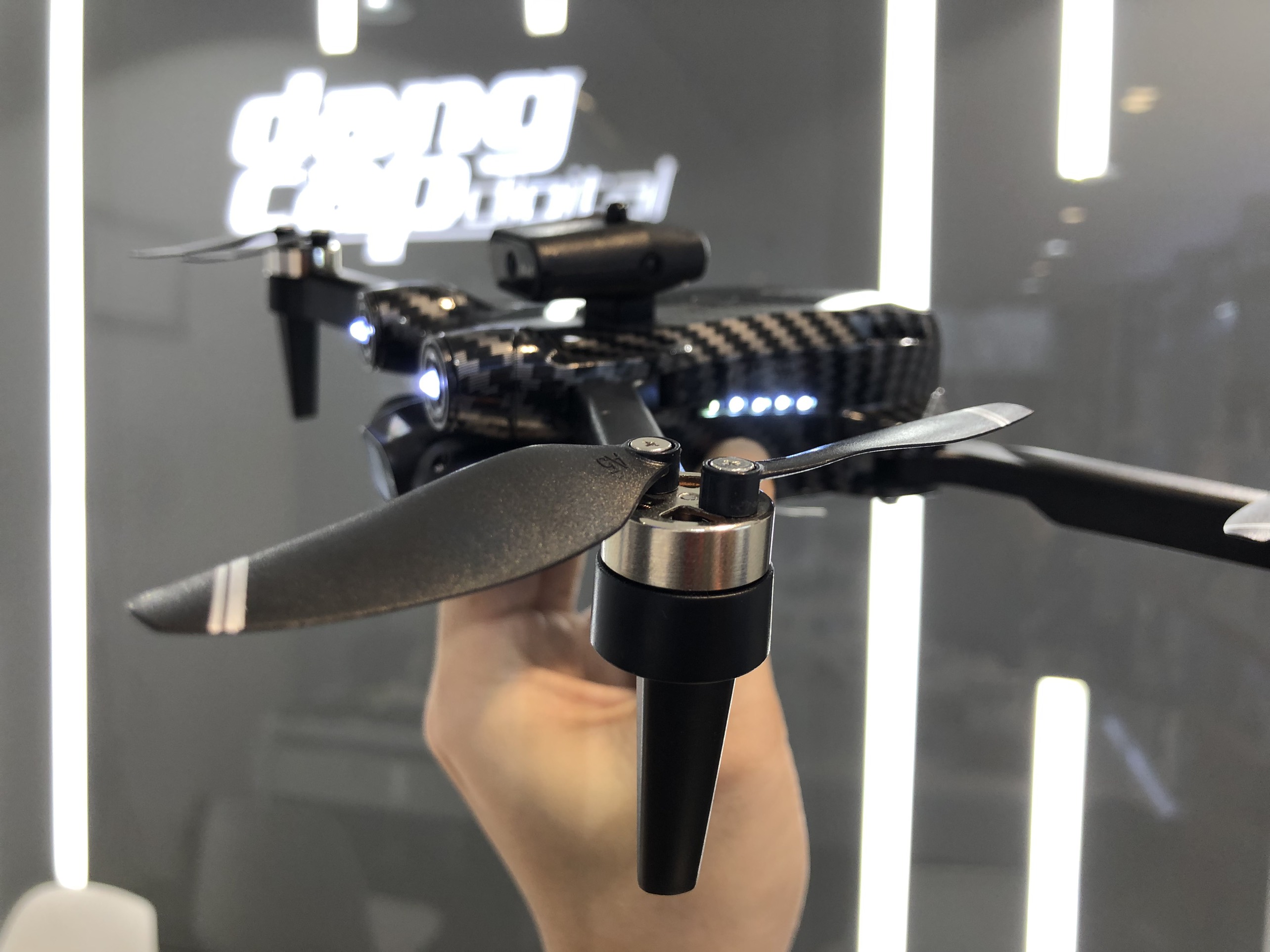 Máy bay Flycam A13 Cao cấp phiên bản Carbon 8K 5G OAS 2 Camera