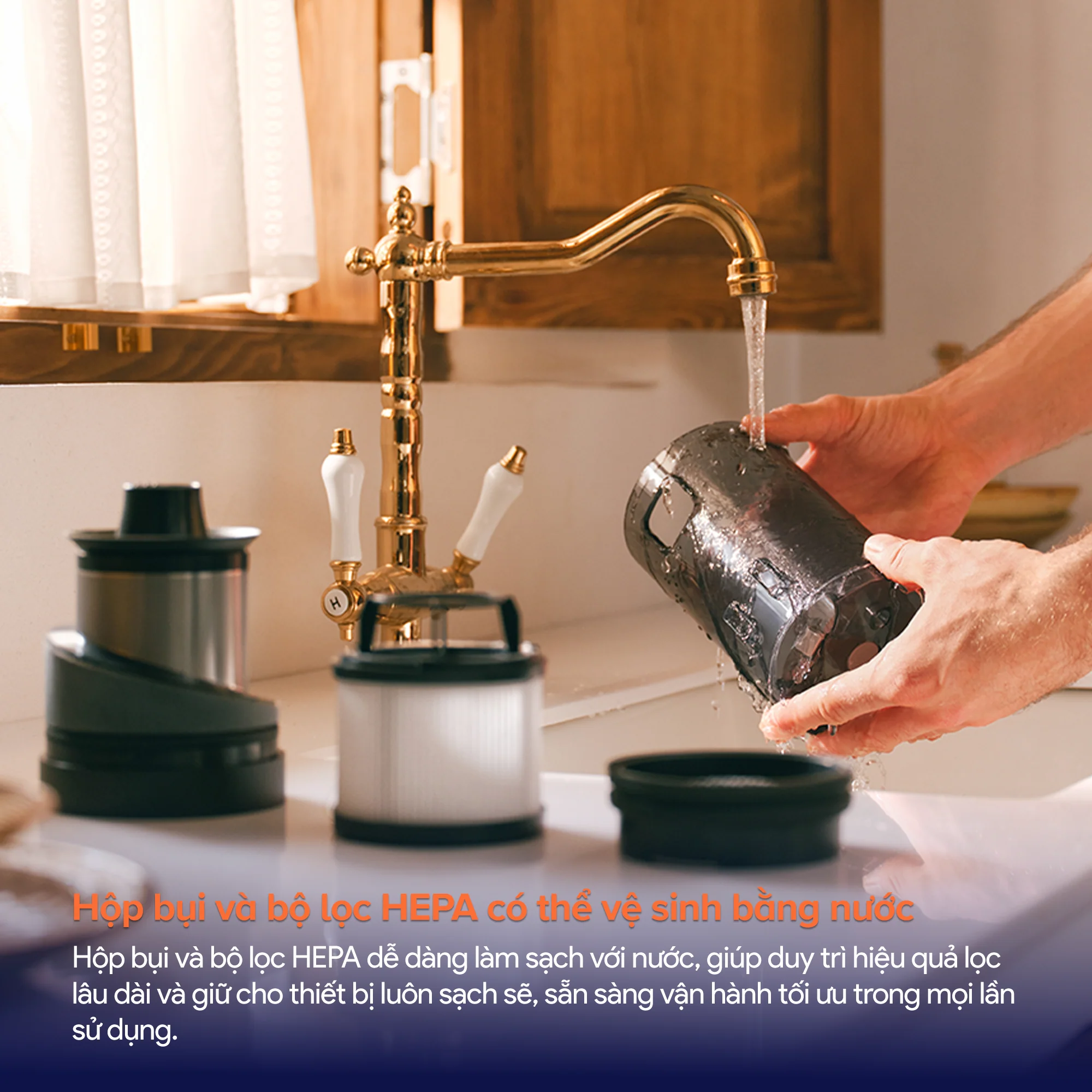 Máy hút bụi đa năng cầm tay Roborock H60 Hub Ultra