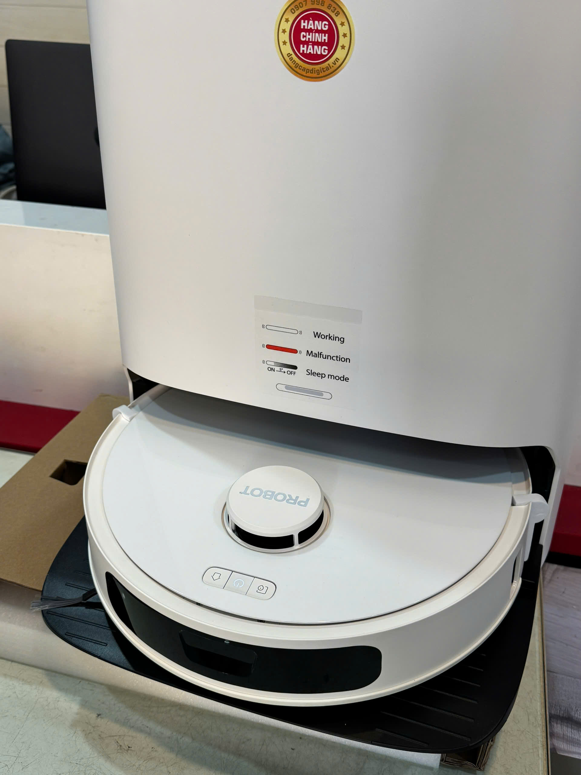 Probot W0900 2025, Robot hút bụi lau nhà tự đổ rác, tự giặt sấy khăn 2024