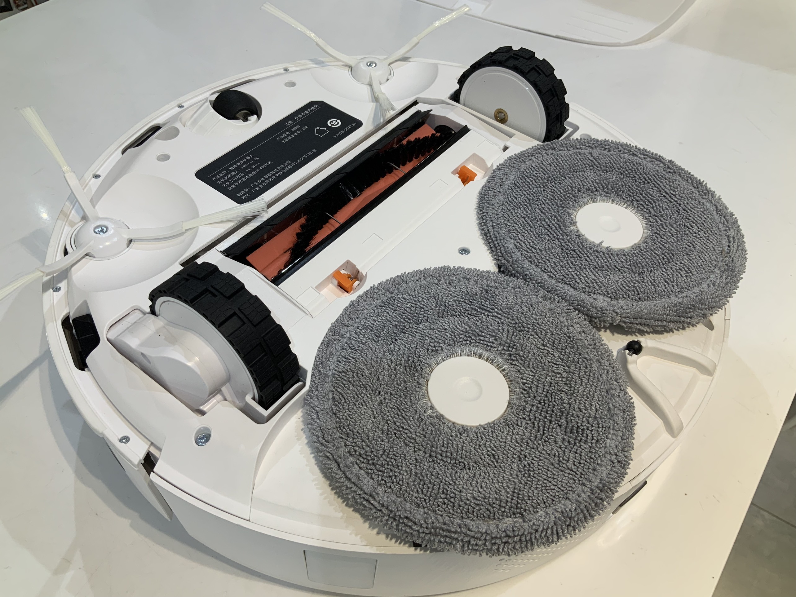 Probot W0900, Robot hút bụi lau nhà tự đổ rác, tự giặt sấy khăn 2024