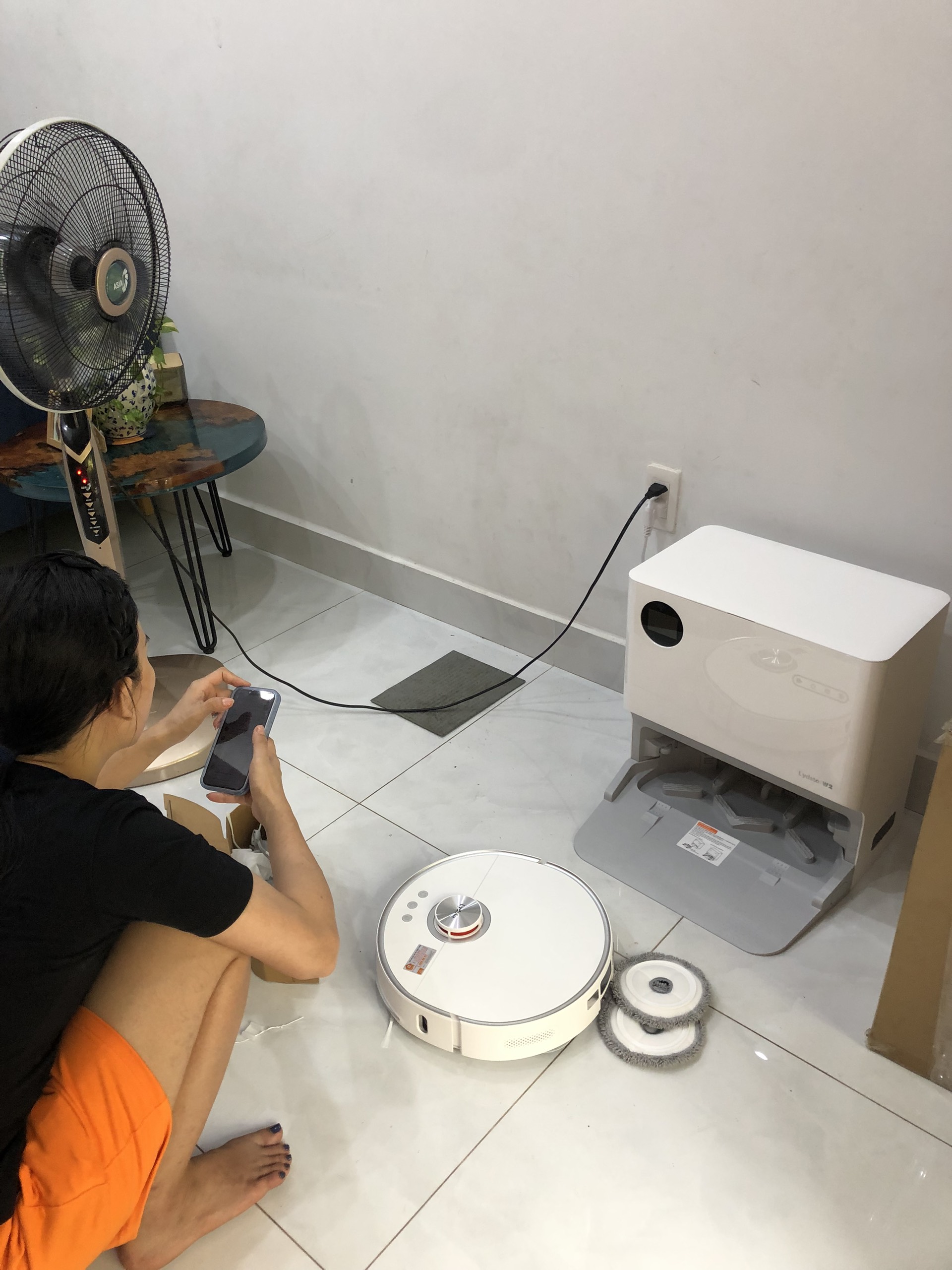 Robot hút bụi lau nhà tự giặt giẻ Xiaomi Lydsto W2